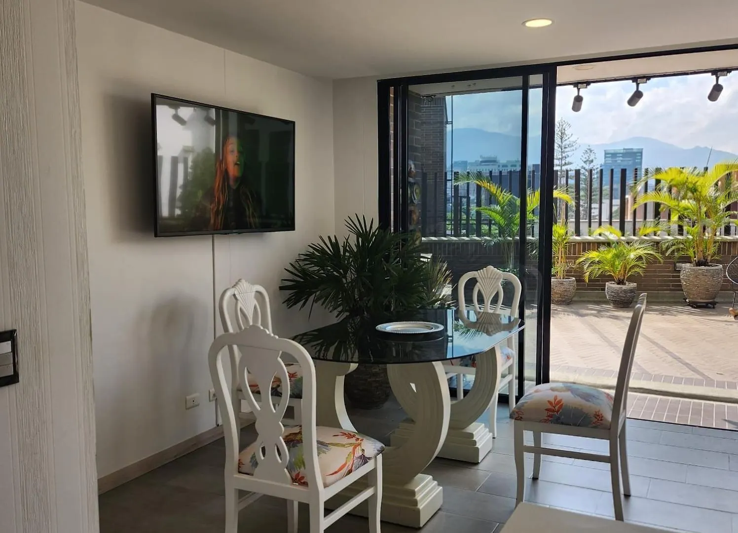 Apartamento Lujoso En El Poblado Medellín