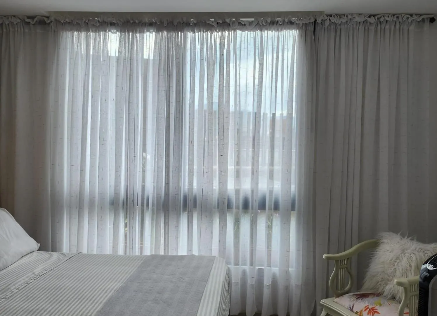 Lujoso En El Poblado Daire Medellín